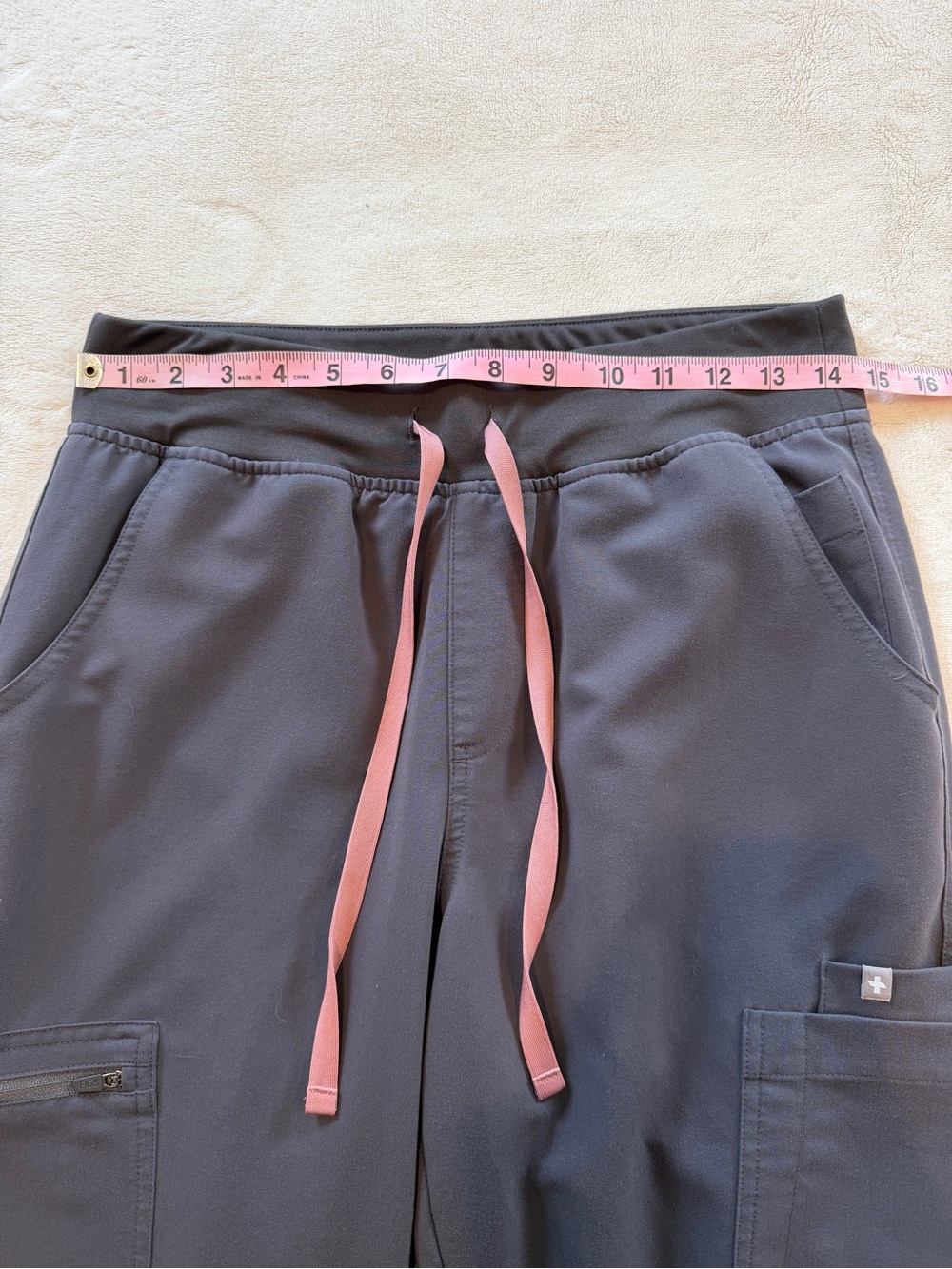 FIGS Scrub Set - Picture 7 of 10